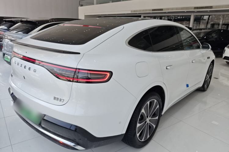 Used Hima Luxeed R7 2026 Model Range-Extending Max
