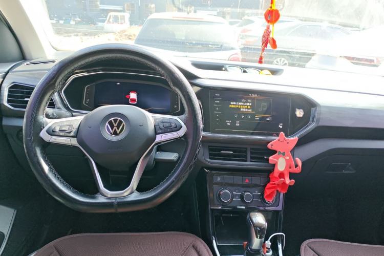 Used Volkswagen Tacqua 2020 1.5L Automatic Yue