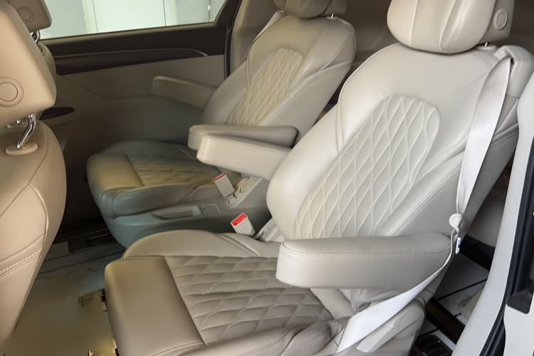 Used Buick GL8 2022 ES Landtrek 653T Comfort Edition
