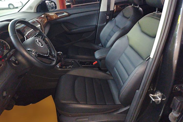 Used Volkswagen Tharu 2020 280TSI Two-Wheel Drive Luxury Plus Version China VI Standard