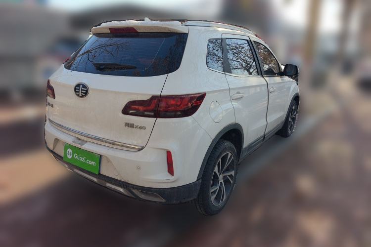 Used Bestune X40 2019 1.6L Manual Luxury Edition China VI
