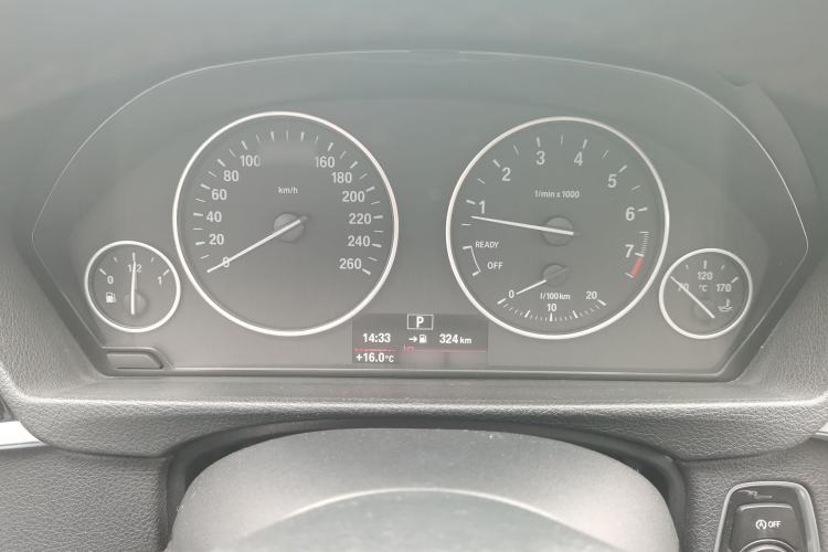 Used BMW 3 Series 2016 320Li Ambition Model
