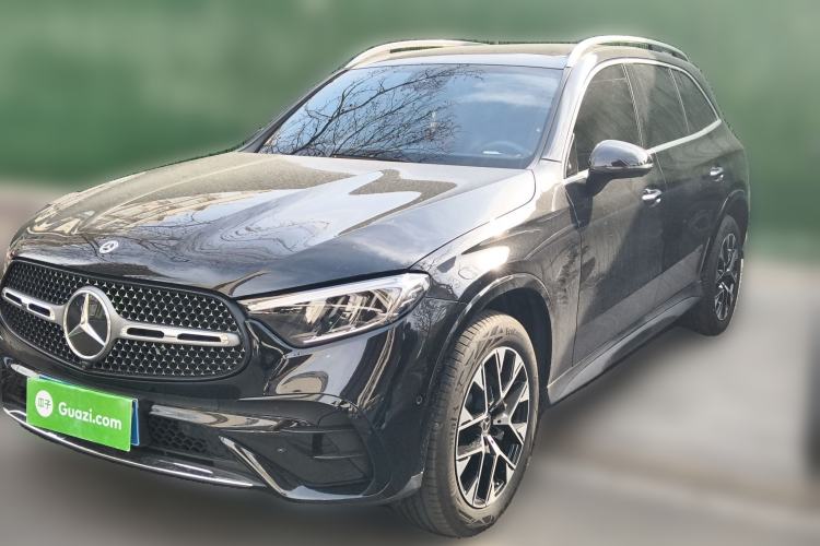 Used Mercedes-Benz GLC 2023 Facelift GLC 260 L 4MATIC Luxury Version 5 Seats