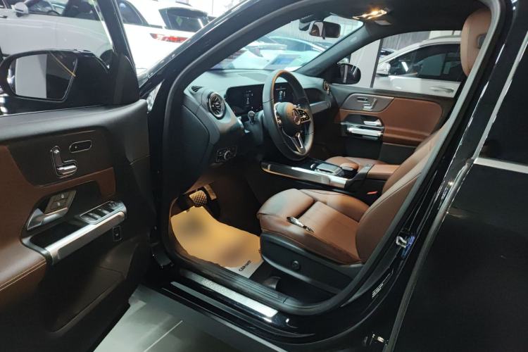 Used Mercedes-Benz GLB 2023 GLB 220 Fashion Model