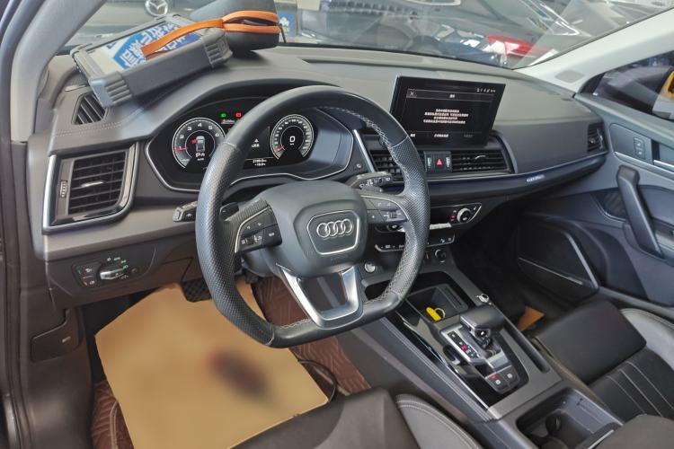 Used Audi Q5L 2022 45T Luxury Dynamic Model
