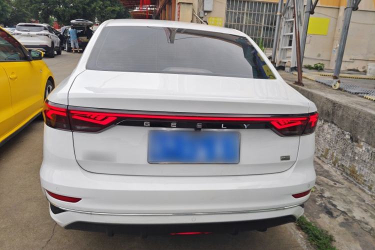 Used Geely Auto Emgrand 2022 4th Generation 1.5L CVT Flagship Model Rear