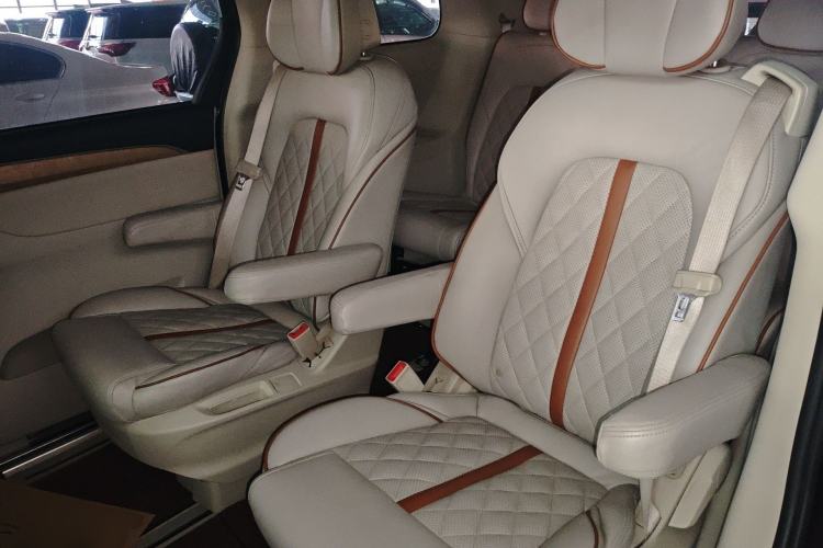 Used Buick GL8 2017 ES 28T Comfort Model China V Standard
