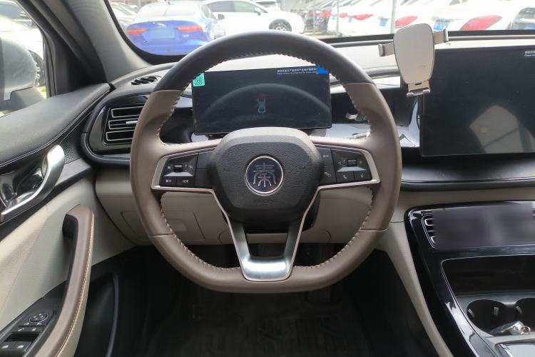 Used BYD Qin PLUS 2024 HONOR Edition DM-i 55KM Leading Model
