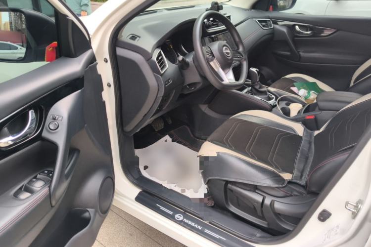 Used Nissan Qashqai 2023 Classic 2.0L CVT XV Comfort Edition Driver Seat