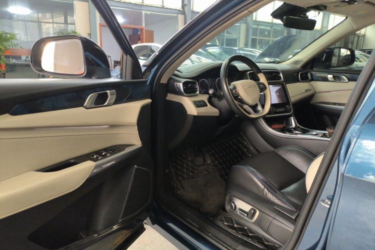 Used Lynk & Co 01 2017 2.0T Two-Wheel Drive Zhaopu Version Driver Seat