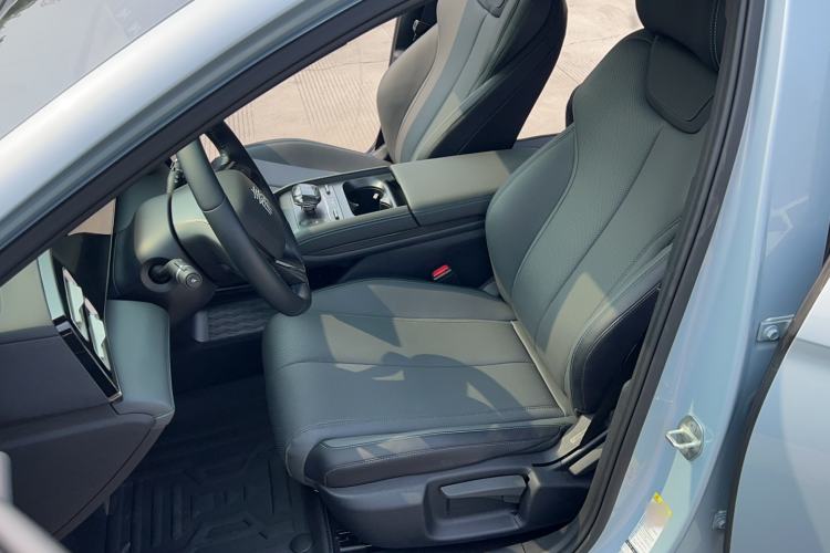 Used BYD Qin L 2024 DM-i 80KM Leading Model
