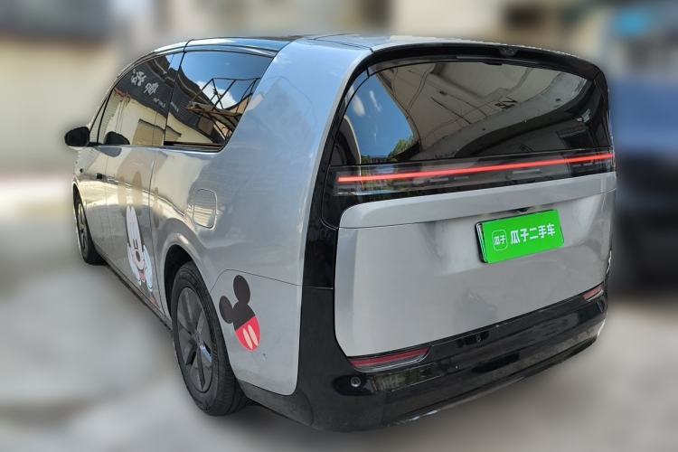 Used Li Auto MEGA 2024 Ultra Model