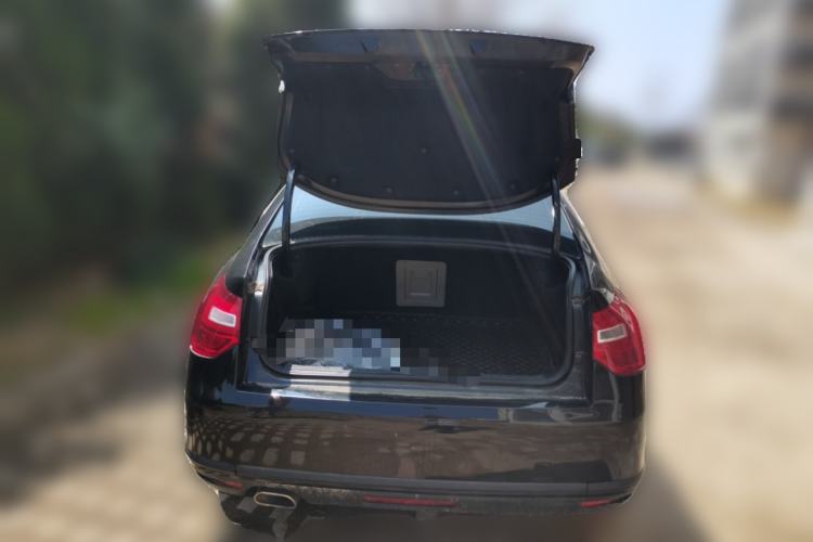 Used Citroen C5 2014 2.0L Automatic Zunyue Model Trunk