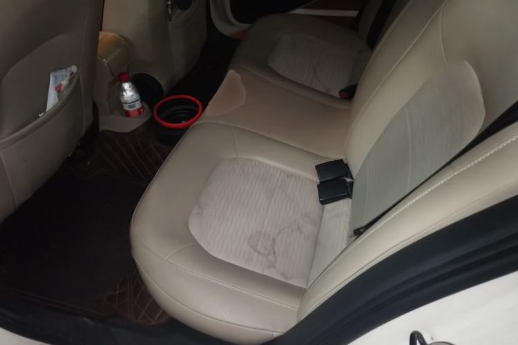 Used Skoda Rapid 2013 1.6L Automatic Smart Selection Model