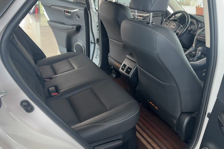 Used Lexus NX 2015 300h All-Wheel-Drive Fēngzhì Edition
