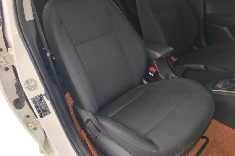 Used Hyundai Verna (new generation) 2016 1.4L Automatic Cool Edition GLS Right Front Seat