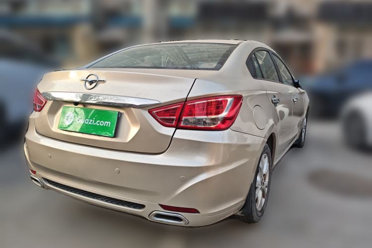 Used Haima Fumei 2014 M5 1.6L Automatic Elite Model Rear Right 45 Deg