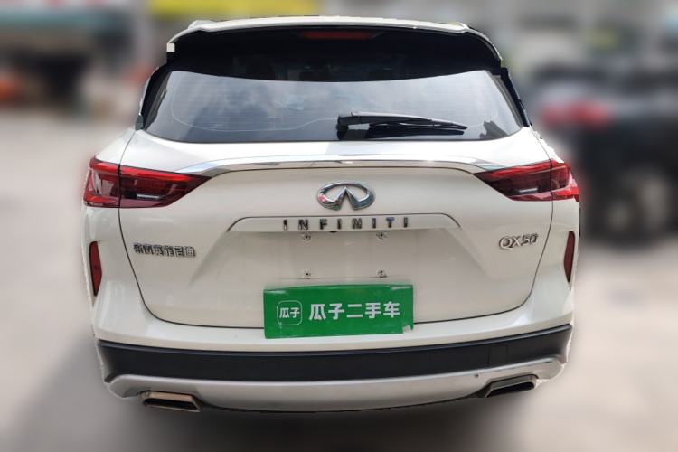 Used Infiniti QX50 2018 2.0T Two-Wheel Drive Fashion Edition Rear