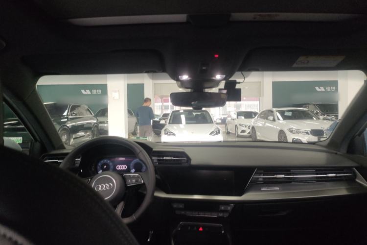 Used Audi A3 2023 Restyled A3L Limousine 35 TFSI Fashion Sport Edition Headliner