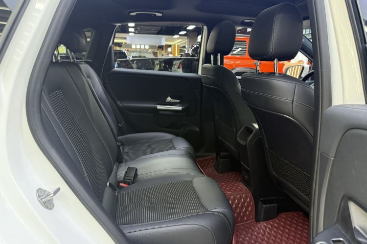 Used Mercedes-Benz B-Class 2021 B 200 Sport Edition Interior 12