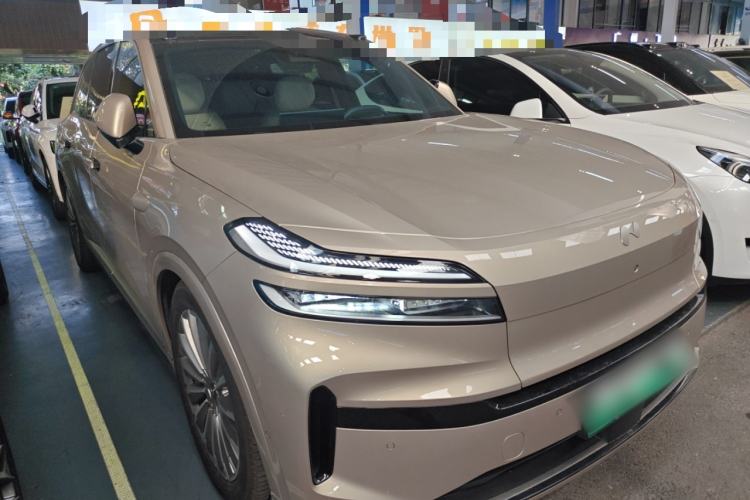 Used ONVO Luxeed L90 2025 Model—Max Six-Seater Version