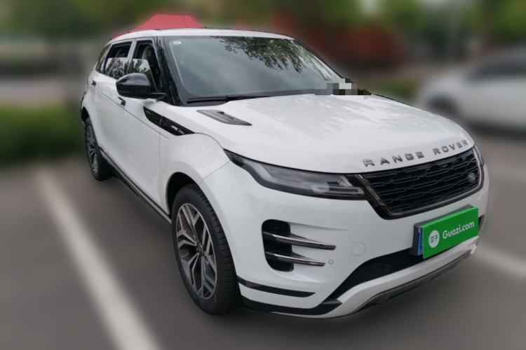 Used Land Rover Range Evoque 2024 Aurora L 249 PS Prestige Light-Chasing Edition Front Right 45 Deg