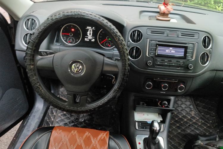 Used Volkswagen Tiguan 2016 280TSI Automatic Two-Wheel-Drive Silk Road Style Edition Steering Wheel