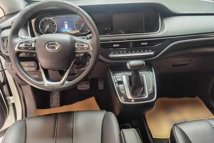 Used GAC Trumpchi M6 2021 270T DCT Luxury Edition (7 Seats)