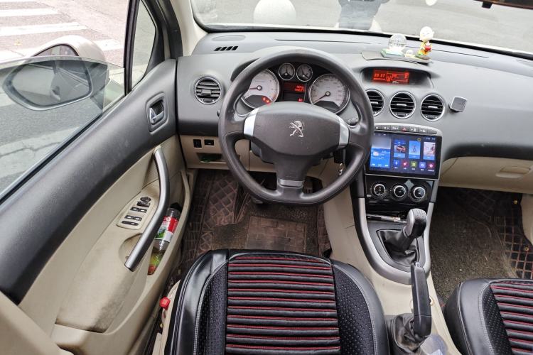 Used Peugeot 408 2013 1.6L Manual Comfort Edition
