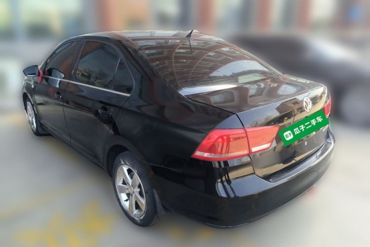 Used Volkswagen Santana 2015 1.6L Automatic Comfort Edition Rear Left 45 Deg