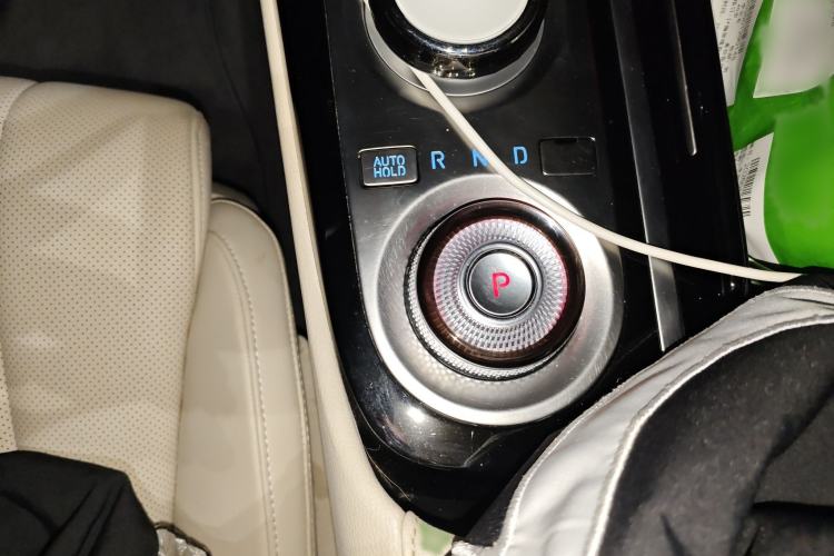 Used Genesis G80 2023 2.5T Rear-Drive Luxury Edition
