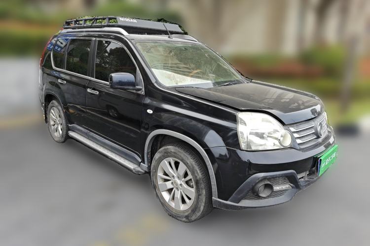 Used Dongfeng Fengdu MX6 2015 2.0L CVT Two-Wheel Drive All-Around Version
