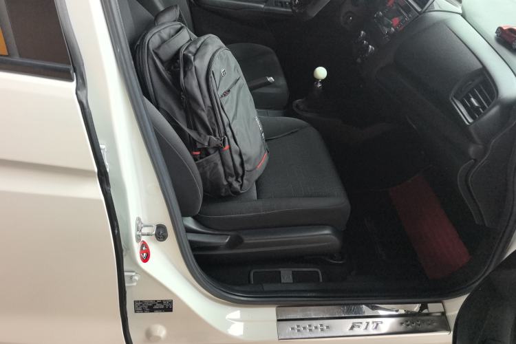 Used Honda Fit 2018 1.5L Manual Comfort Version
