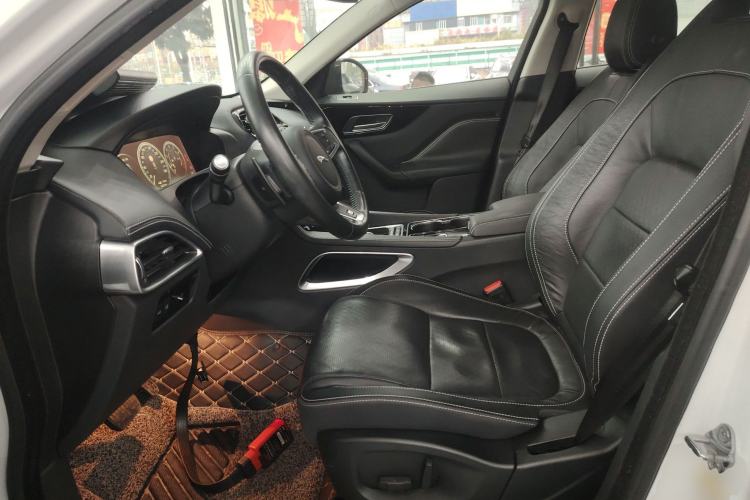 Used Jaguar F-PACE 2016 2.0T Two-Wheel-Drive R-Sport Sport Edition