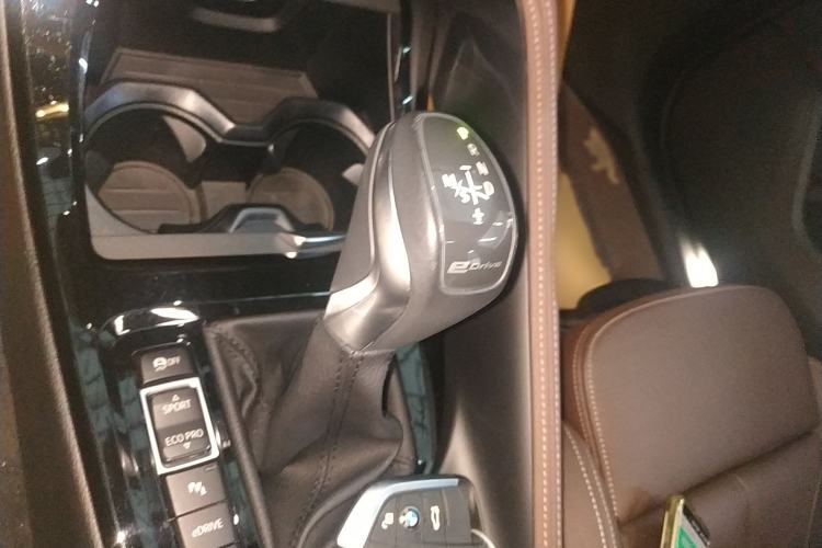 Used BMW X1 New Energy 2019 xDrive25Le Mileage Upgrade Version Gear Lever