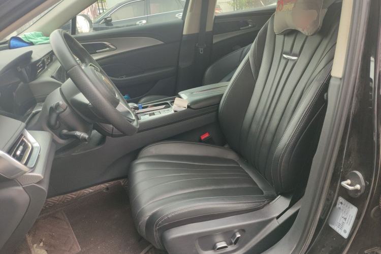 Used Hongqi H5 2023 1.5T DCT Smart Connect Flagship Edition