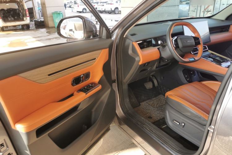 Used JETOUR Dashing 2025 1.5TD DCT Flagship Edition
