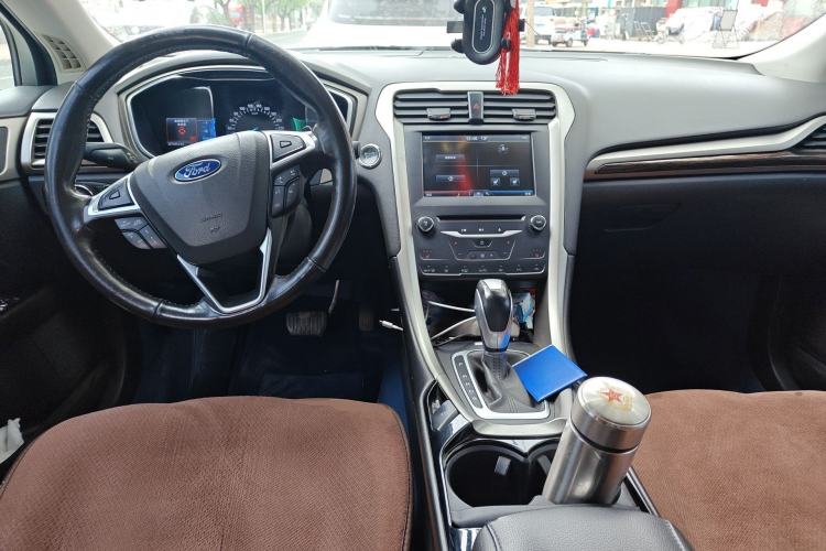 Used Ford Mondeo 2013 2.0L GTDi 200 Luxury Model