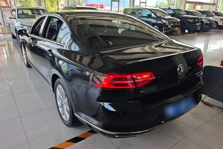 Used Volkswagen Magotan 2018 Facelift 330TSI DSG Luxury Model