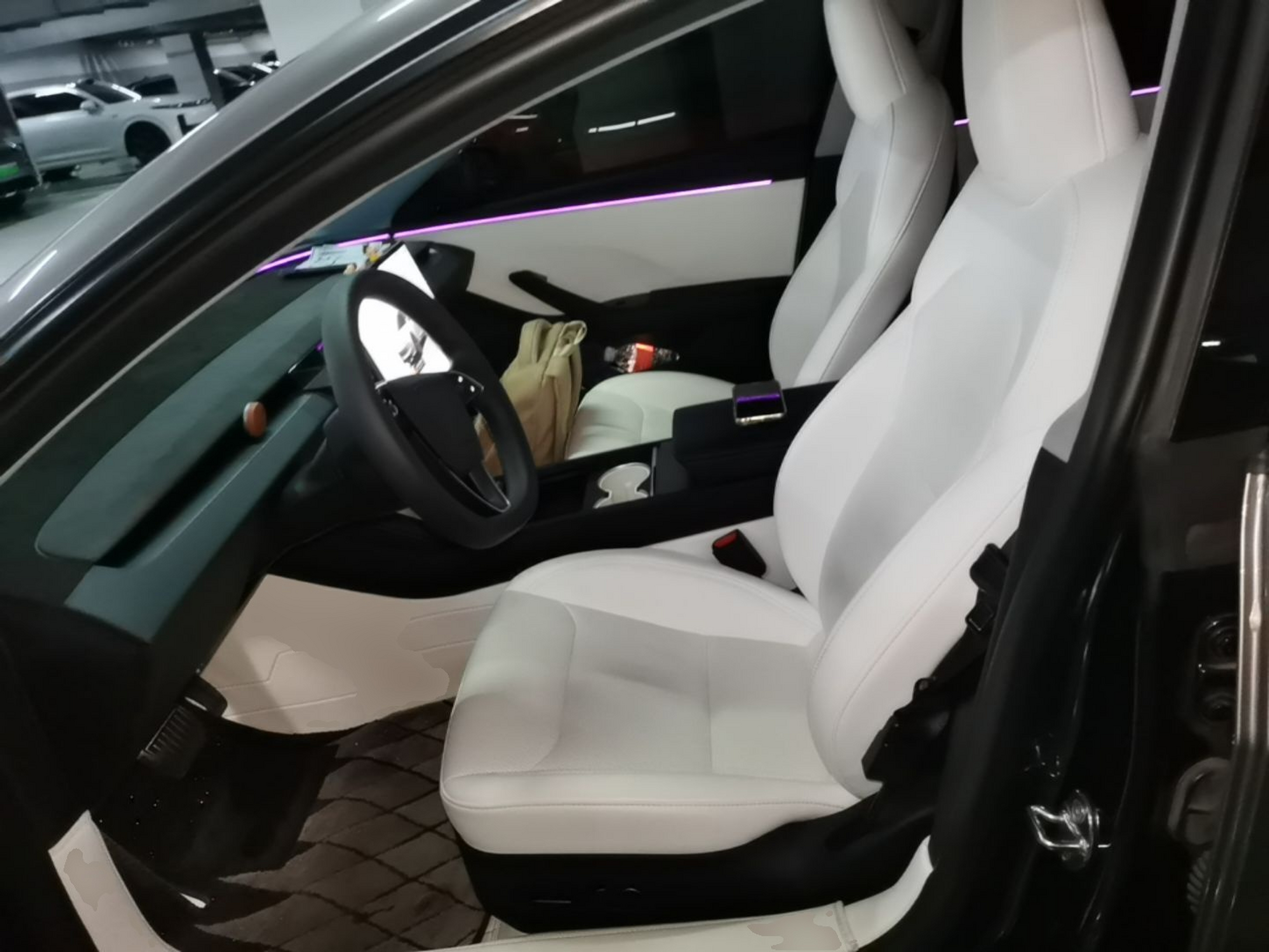Avant de la voiture