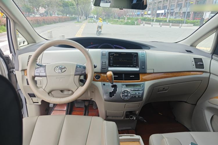 Used Toyota Previa 2006 2.4L 7-Seater Standard Edition Center Console