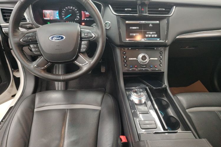 Used Ford Taurus 2015 EcoBoost 245 Luxury Model