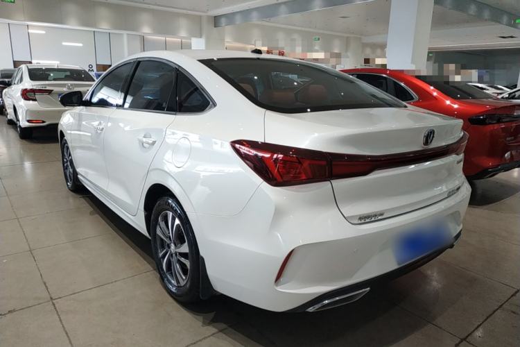 Used CHANGAN Eado 2023 Changan Edition PLUS Blue Whale NE 1.4T GDI DCT Prestige Version
