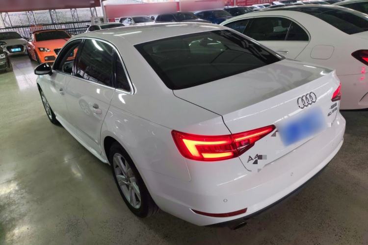 Used Audi A4L 2017 Plus 40 TFSI Ambition Model