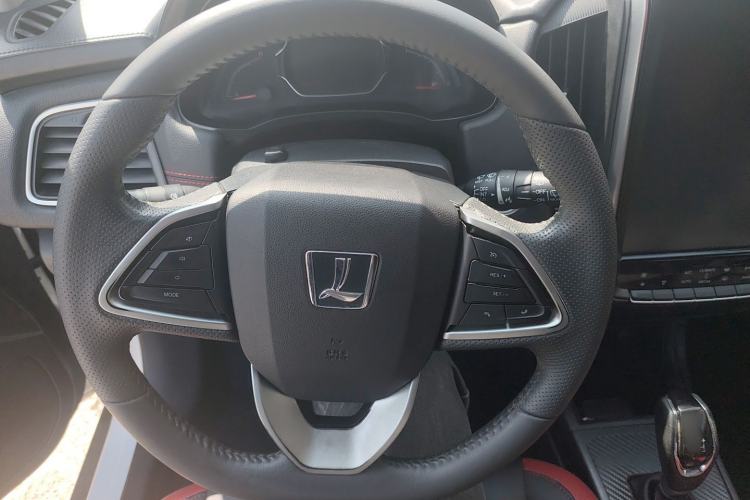 Used Luxgen U5 SUV 2017 1.6L CVT Jazz Edition
