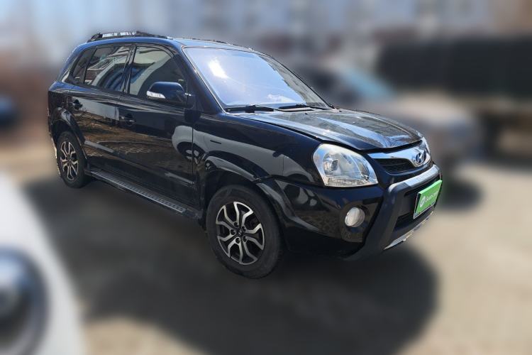 Used Hyundai Tucson 2013 2.0L Manual Two-Wheel Drive Fashion Edition
