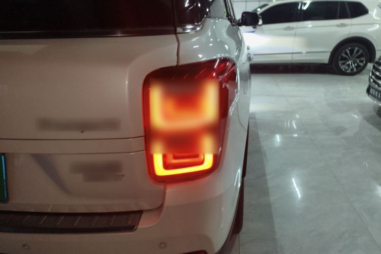 Used GAC Trumpchi GS8 2019 390T Two-Wheel Drive Luxury Smart Connectivity Version (7 Seats)