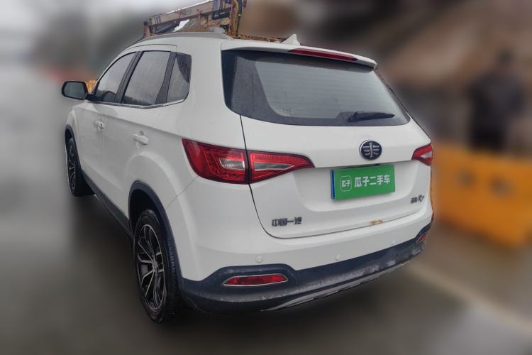 Used FAW Senya R7 2016 1.6L Manual Luxury Model