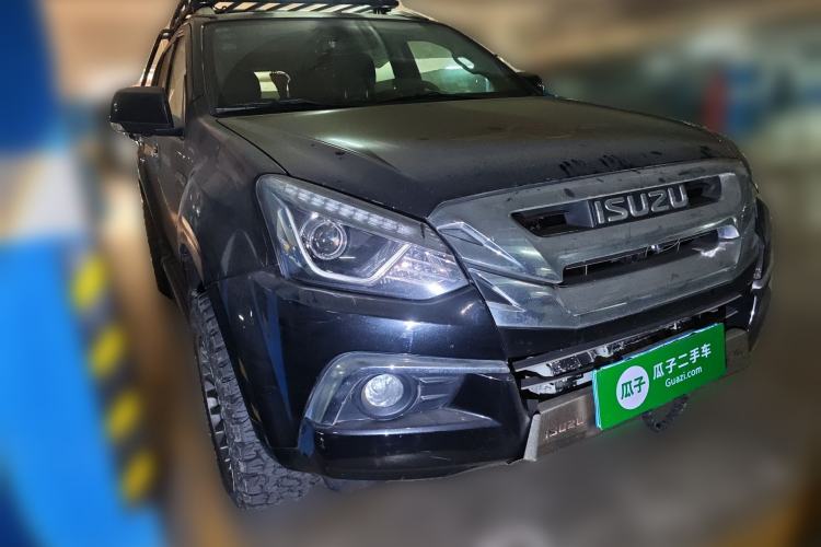 Used Isuzu mu-X 2018 3.0T Diesel Automatic 4x4 Enjoyment Edition 5 Seats Front Right 45 Deg