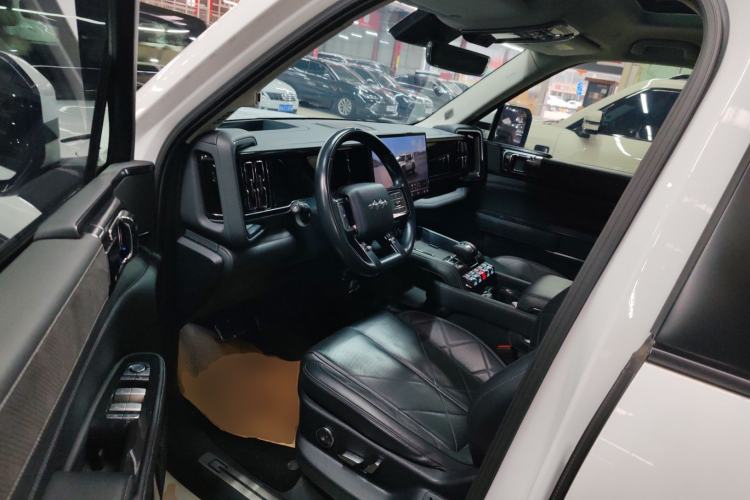 Used Formula Leopard Leopard 5 2023 Navigator Edition